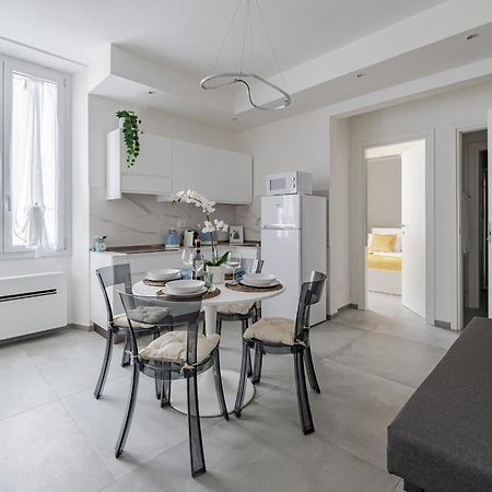 Via Ponte Alle Mosse, 19 - Florence Charming Apartments - A Chic, Newly Renovated Apartment Near Tram Leopolda, A Few Min From Downtown ภายนอก รูปภาพ