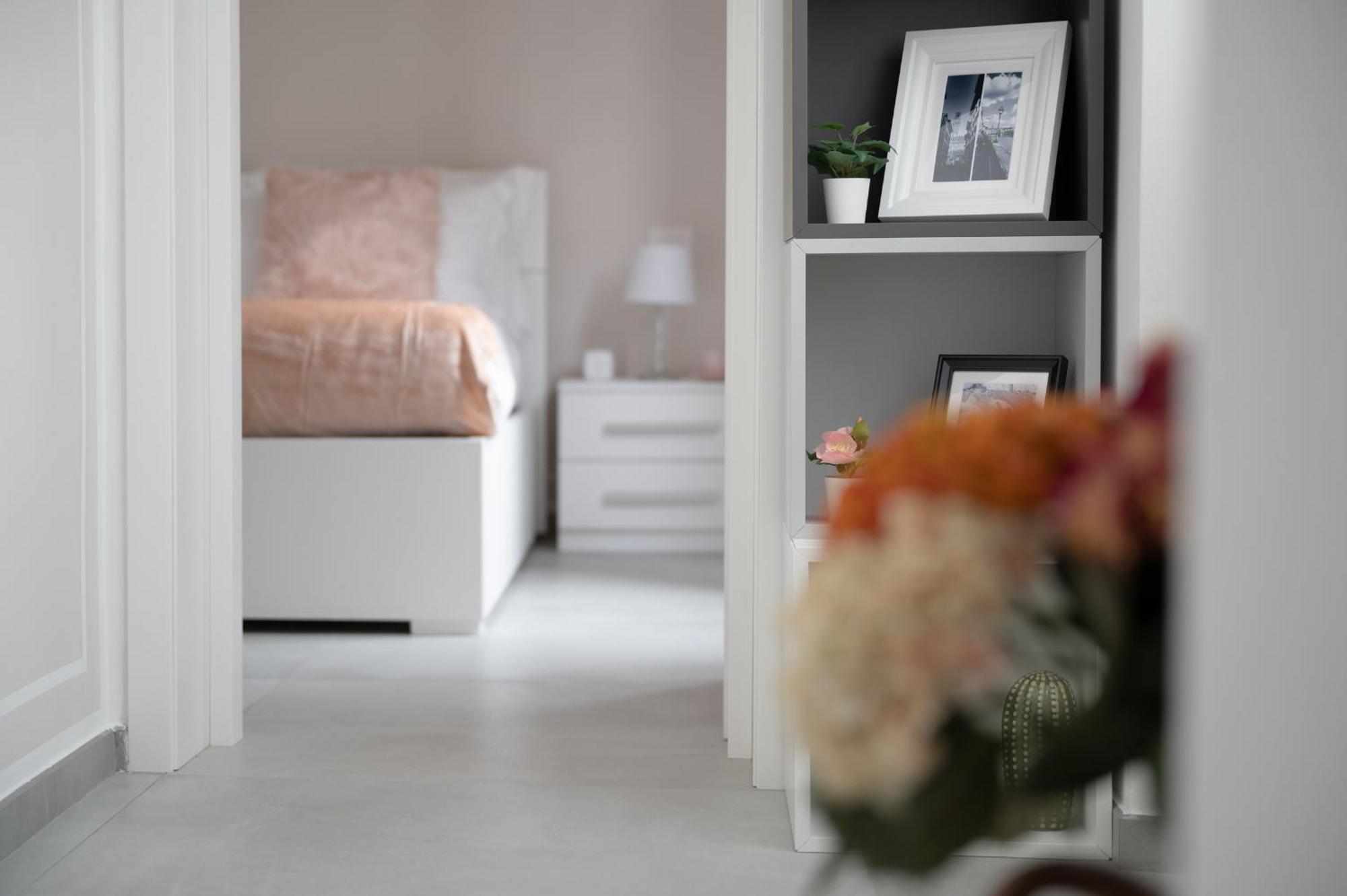 Via Ponte Alle Mosse, 19 - Florence Charming Apartments - A Chic, Newly Renovated Apartment Near Tram Leopolda, A Few Min From Downtown ภายนอก รูปภาพ