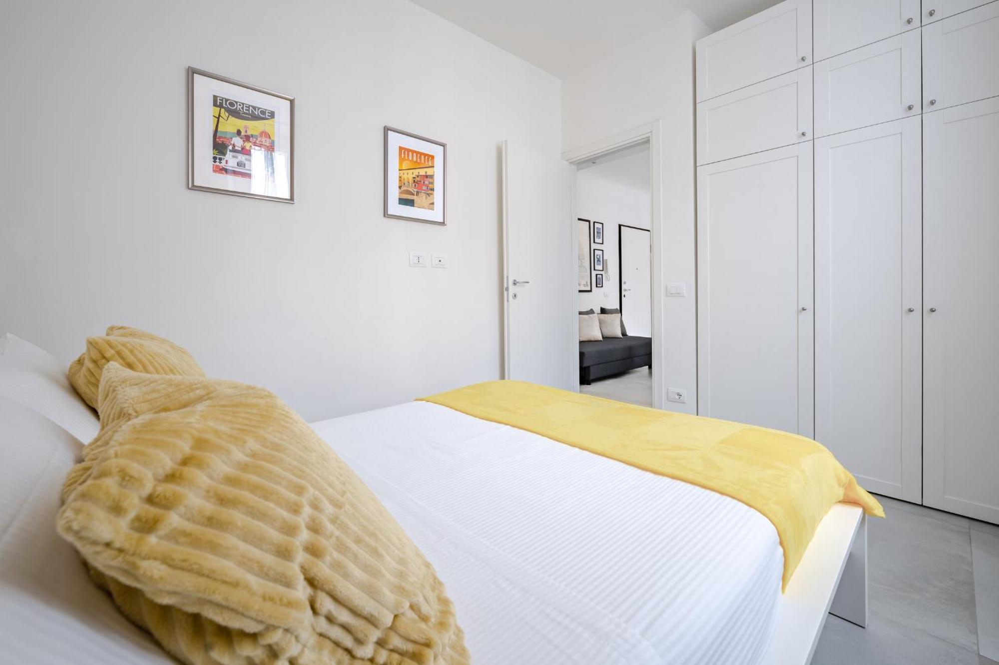 Via Ponte Alle Mosse, 19 - Florence Charming Apartments - A Chic, Newly Renovated Apartment Near Tram Leopolda, A Few Min From Downtown ภายนอก รูปภาพ