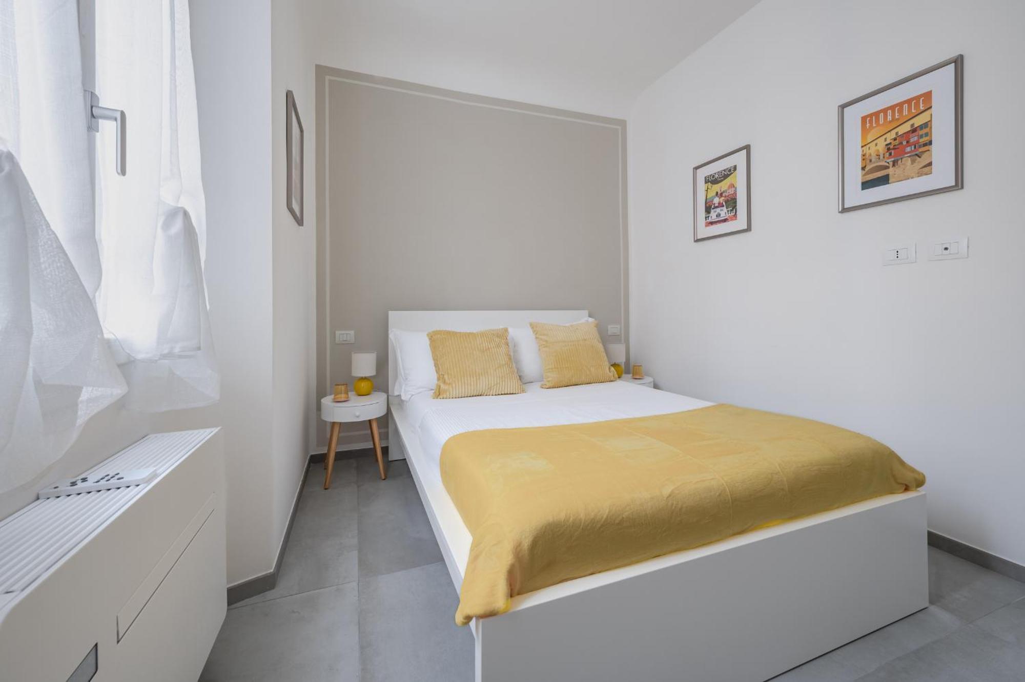 Via Ponte Alle Mosse, 19 - Florence Charming Apartments - A Chic, Newly Renovated Apartment Near Tram Leopolda, A Few Min From Downtown ภายนอก รูปภาพ
